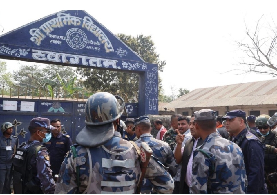 सर्लाहीको-४ मा विवादपछि रोकिएको मतदान पुनः सुरु